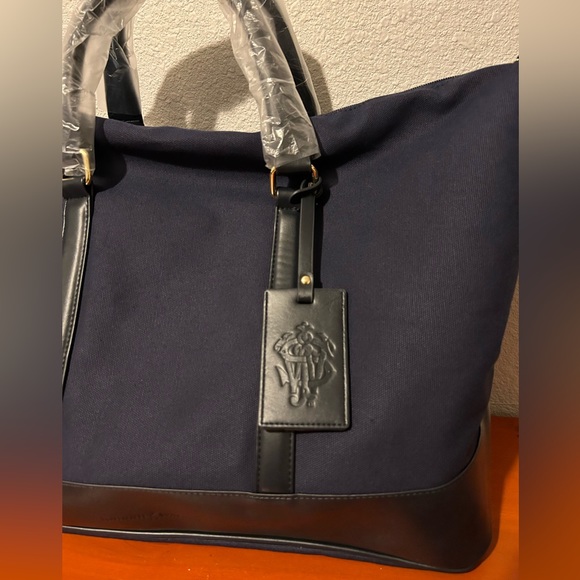 Johnnie Walker Whisky Blue Label Duffle Bag NEW. Condition is New. - Picture 2 of 10